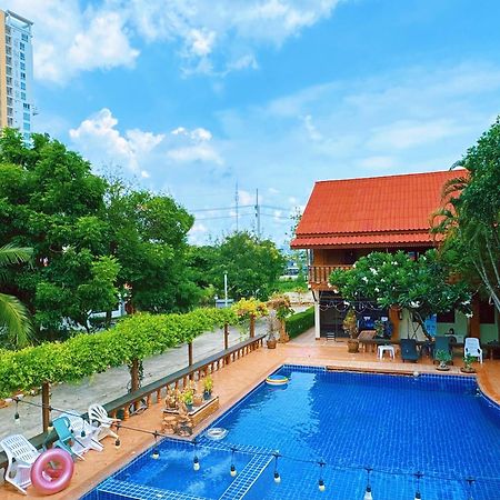 Avila Resort Pattaya Praia de Jomtien Exterior foto