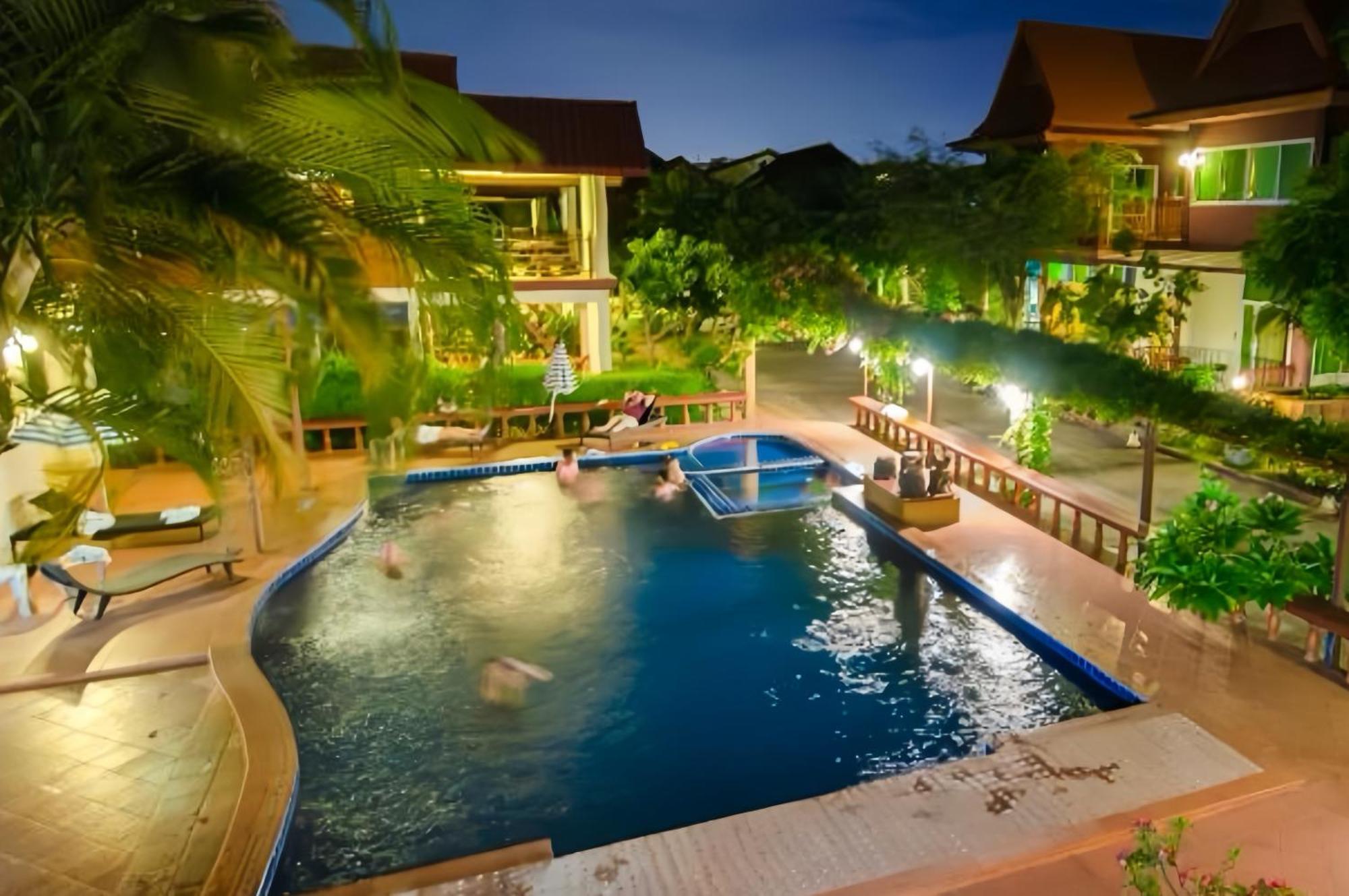 Avila Resort Pattaya Praia de Jomtien Exterior foto